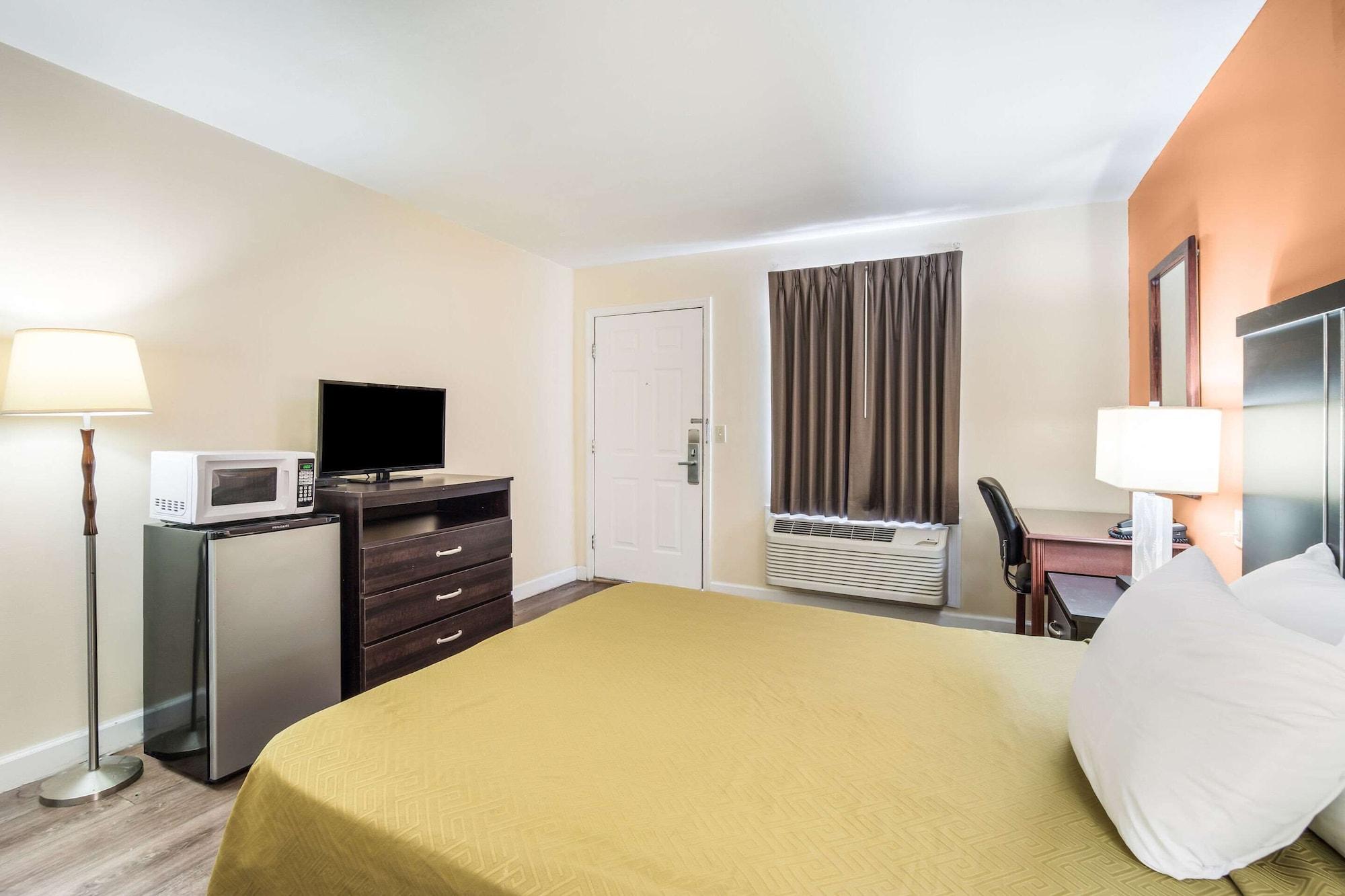 Econo Lodge Санти Экстерьер фото